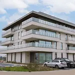 Brand New Pet Friendly Apartment With Parking